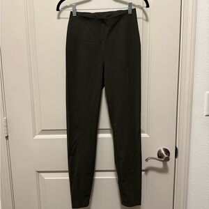Really cute & flattering pants. More of a casual pant than leggings
